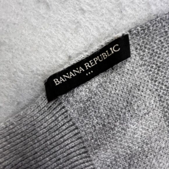 Banana Republic Merino Wool Scarf Black Gray Ombre Geometric 12” x 67” - Picture 3 of 5